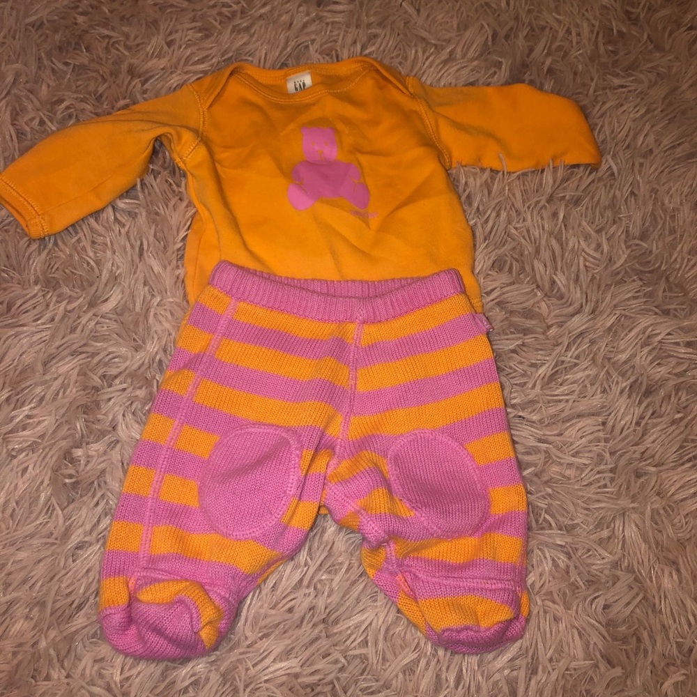Gap Sweatsuit
